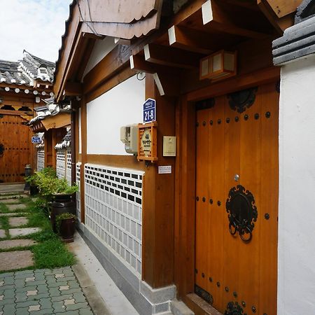 Han Hanok Guesthouse Сеул Экстерьер фото